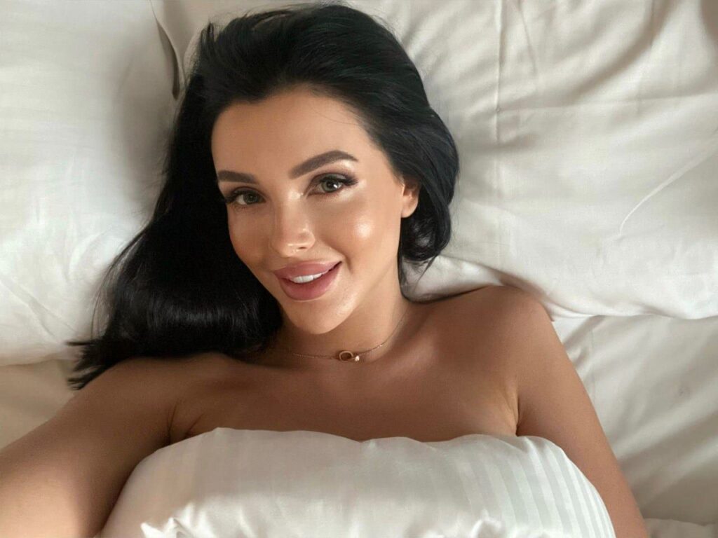 Питерская эскортница