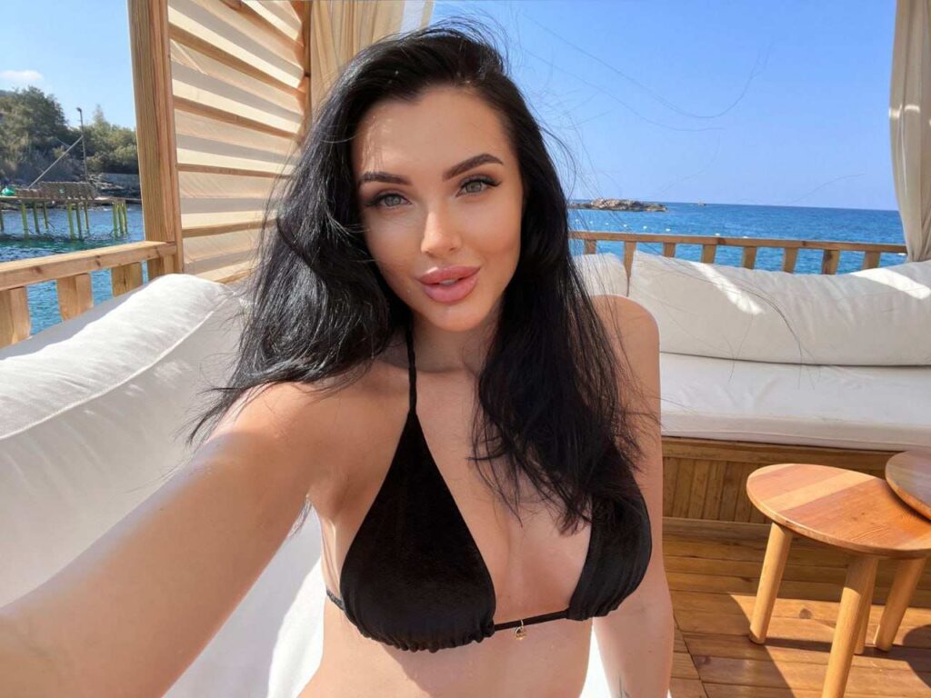 Эскорт модель в Питере